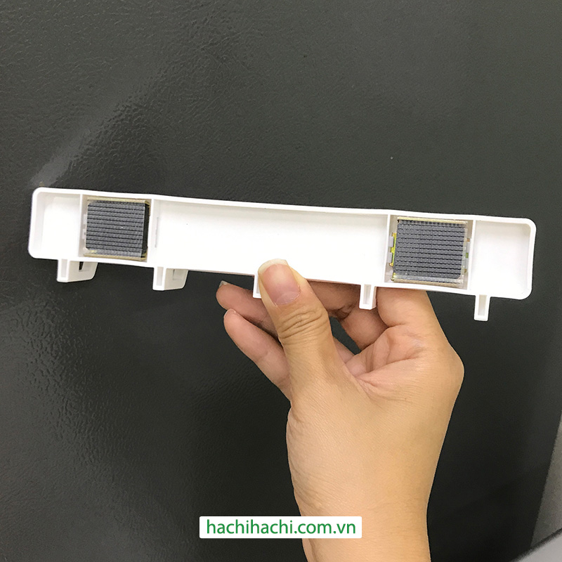 Thanh móc treo nam châm hít (5 móc) không cần khoan, đục lỗ thương hiệu SURUGA