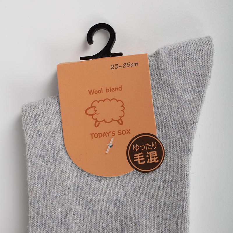 Vớ, tất nữ cổ cao màu trơn 23-25cm (Nhiều mẫu)-Giao mẫu ngẫu nhiên thương hiệu 