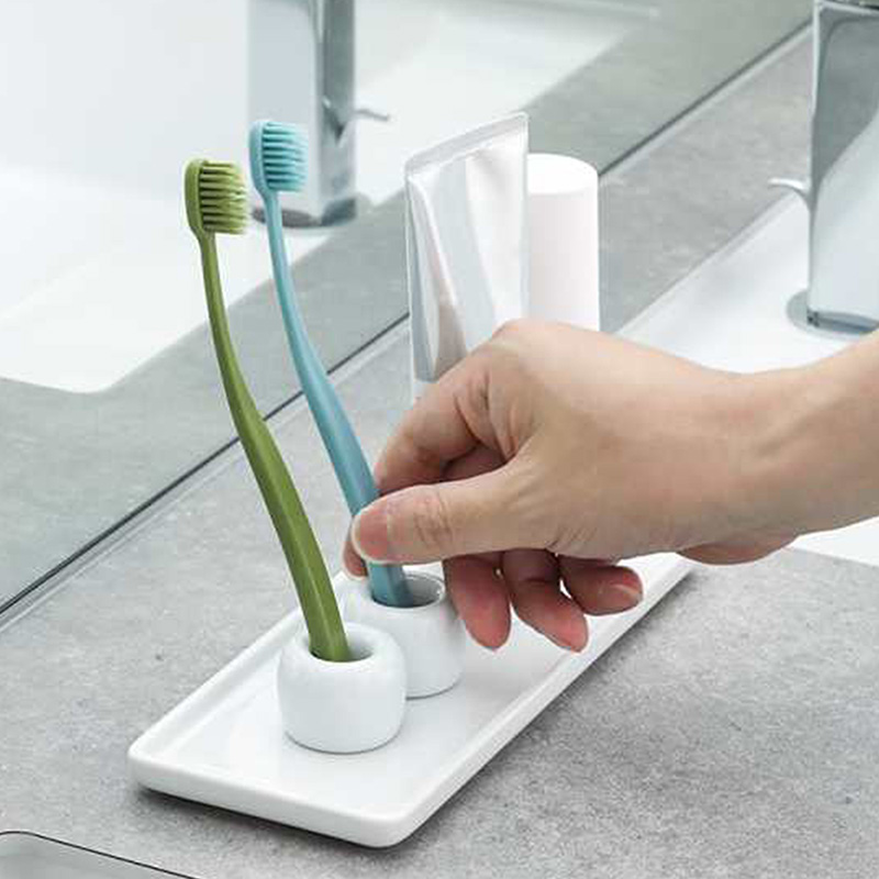 Bàn chải đánh răng lông mảnh mềm, sạch sâu toàn diện S form, thiết kế mới độc đáo (Nhiều mẫu)-Giao mẫu ngẫu nhiên thương hiệu SAKABE BRUSH