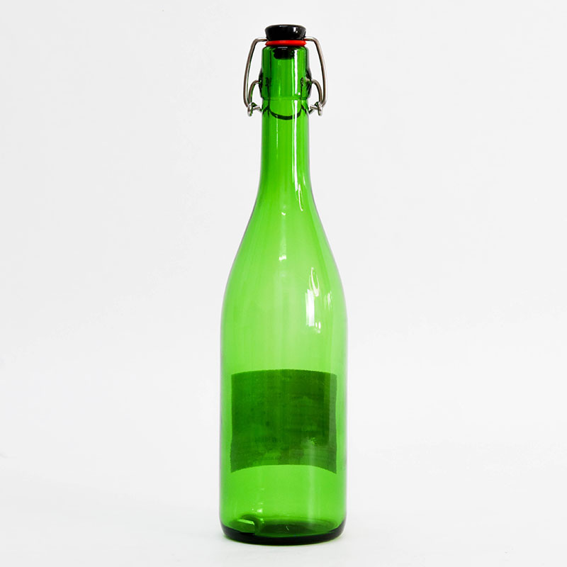 Chai thủy tinh Nhật Bản nắp cài đậy chặt Aderia 720ml thương hiệu ADERIA