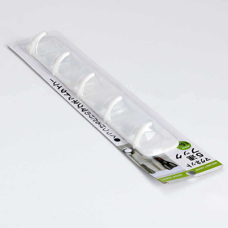 Thanh móc treo nam châm hít 28.5x4.3cm (5 móc) thương hiệu MORITOKU