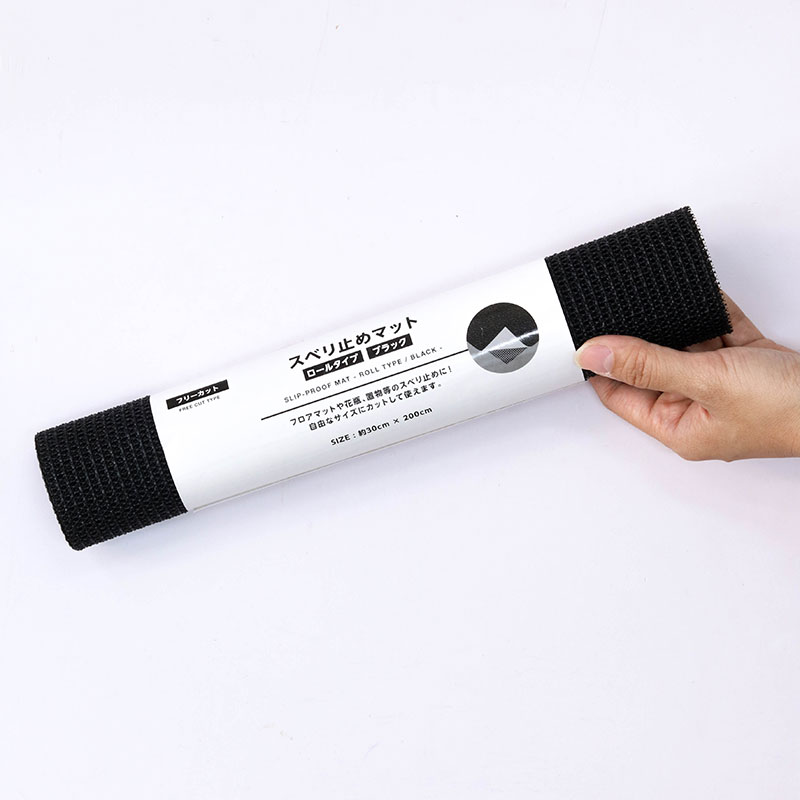 Tấm lót chống trượt 30x200cm (Đen) thương hiệu MORITOKU