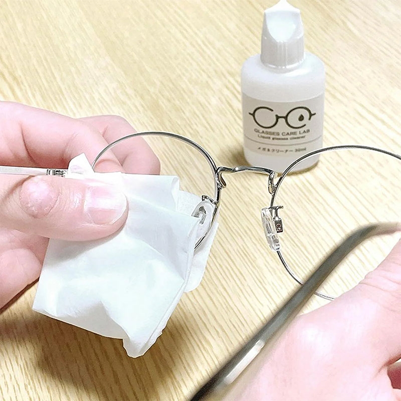 Nước lau mắt kính làm sạch vân tay, vết bẩn 30ml thương hiệu MORITOKU