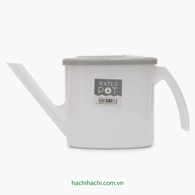 Bình tưới cây 800ml (Nhiều mẫu)-Giao mẫu ngẫu nhiên thương hiệu YAMADA