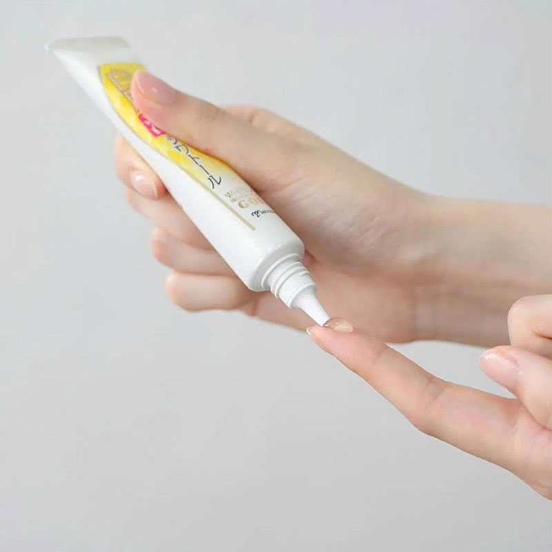 Gel dưỡng trắng sáng da vùng mắt Nhật Bản, chứa nhau thai White label Premium Placenta Rich Gold 30g thương hiệu MICCOSMO