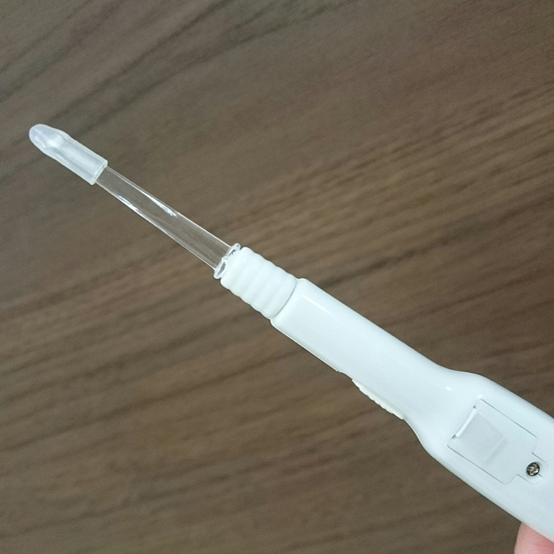 Dụng cụ lấy ráy tai, ngoáy tai có đèn LED thương hiệu MOTOBAYASHI