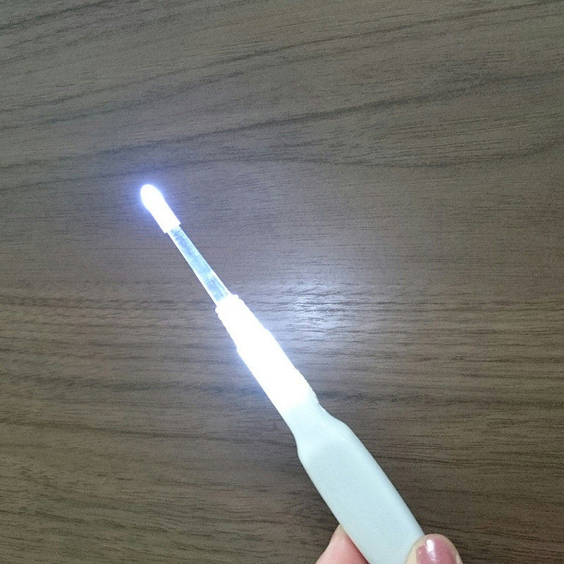 Dụng cụ lấy ráy tai, ngoáy tai có đèn LED thương hiệu MOTOBAYASHI