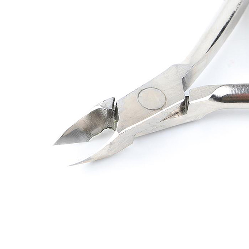 Kềm cắt da, khóe móng 9.5cm có nắp đậy thương hiệu MITSUKI