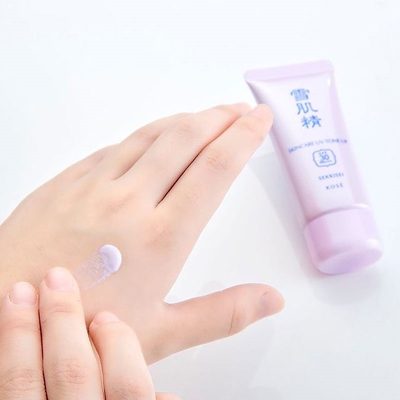 Kem chống nắng Nhật Bản dưỡng ẩm và nâng tông Sekkisei UV Tone Up SPF30 PA+++ 31ml thương hiệu KOSE