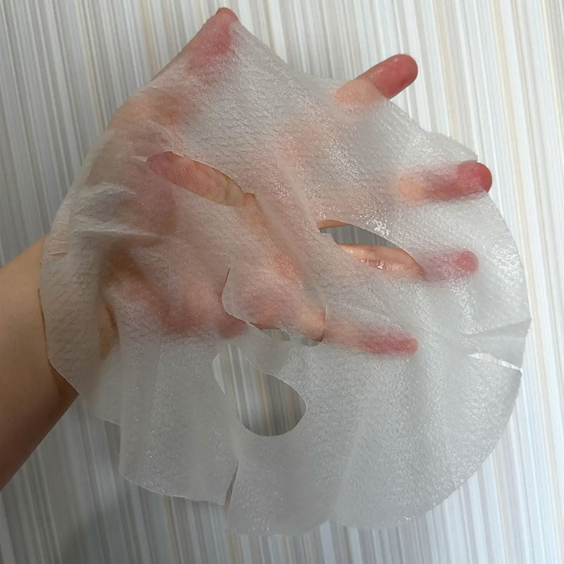 Mặt nạ Nhật Bản dưỡng da mềm mịn và cải thiện lỗ chân lông hương trà đen Kose Clear Turn 7 miếng thương hiệu KOSE