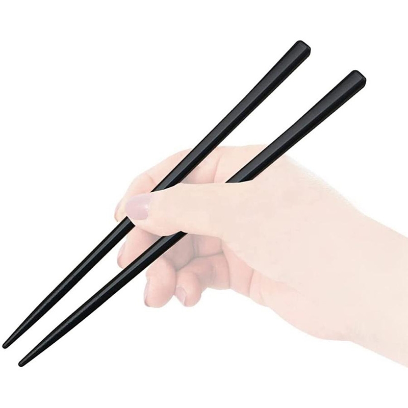 Đũa nhựa chống khuẩn 18cm kèm hộp đựng hình mèo thương hiệu 