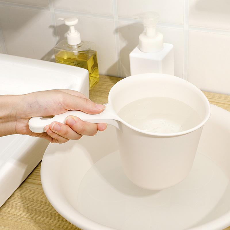 Ca nhựa nhà tắm 1L thương hiệu SANADA