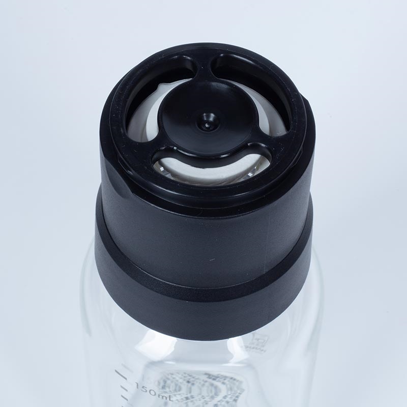 Lọ xay tiêu và gia vị cầm tay Hario 150ml SMSN-150-B thương hiệu HARIO