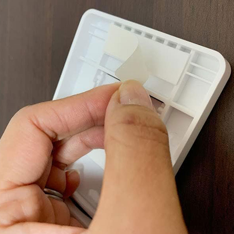 Nắp bọc ổ điện an toàn loại 2 lỗ cắm họa tiết chim Shimaenaga, kèm keo dán 2 mặt thương hiệu MARUKI