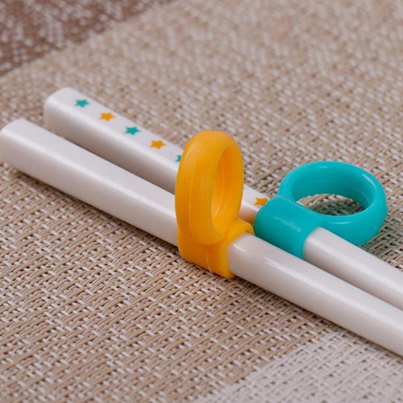 Đũa tập ăn cho bé 16.5cm  thương hiệu NAKANO