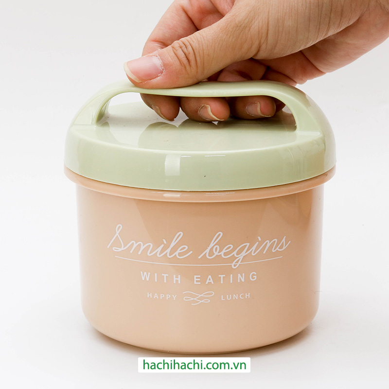 Hộp nhựa đựng thực phẩm 700ml, dùng được lò vi sóng (Nhiều mẫu)-Giao mẫu ngẫu nhiên thương hiệu NAKANO