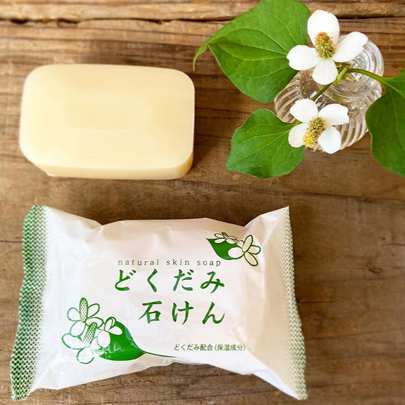 Xà phòng Nhật Bản chiết xuất từ lá diếp cá 130g (Cải thiện, ngăn ngừa mụn) thương hiệu CHINOSHIOYA