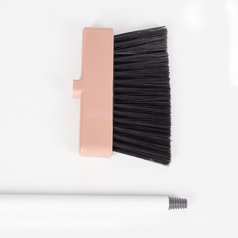 Chổi nhựa cán dài 79cm thương hiệu HAYAKAWA