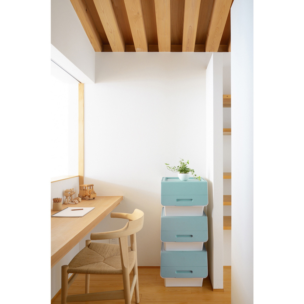 Hộp đựng nắp gập Sanka 57x46x31cm (L) - Xanh thương hiệu SANKA