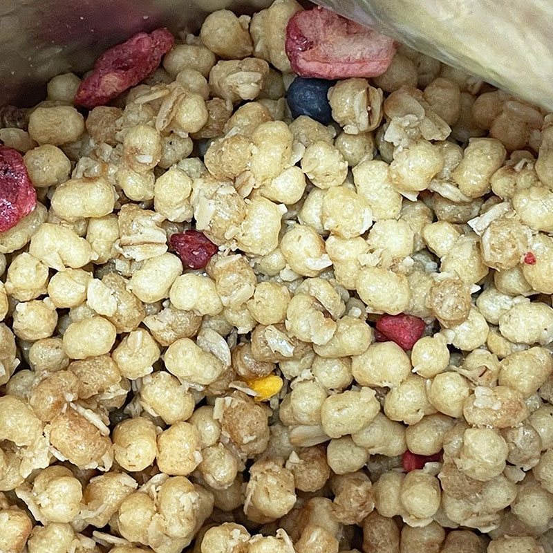 Combo siêu tiết kiệm Sữa hạnh nhân không đường Marusan 1L và Ngũ cốc trái cây Granola giảm đường, bổ sung protein Nissin 300g thương hiệu 
