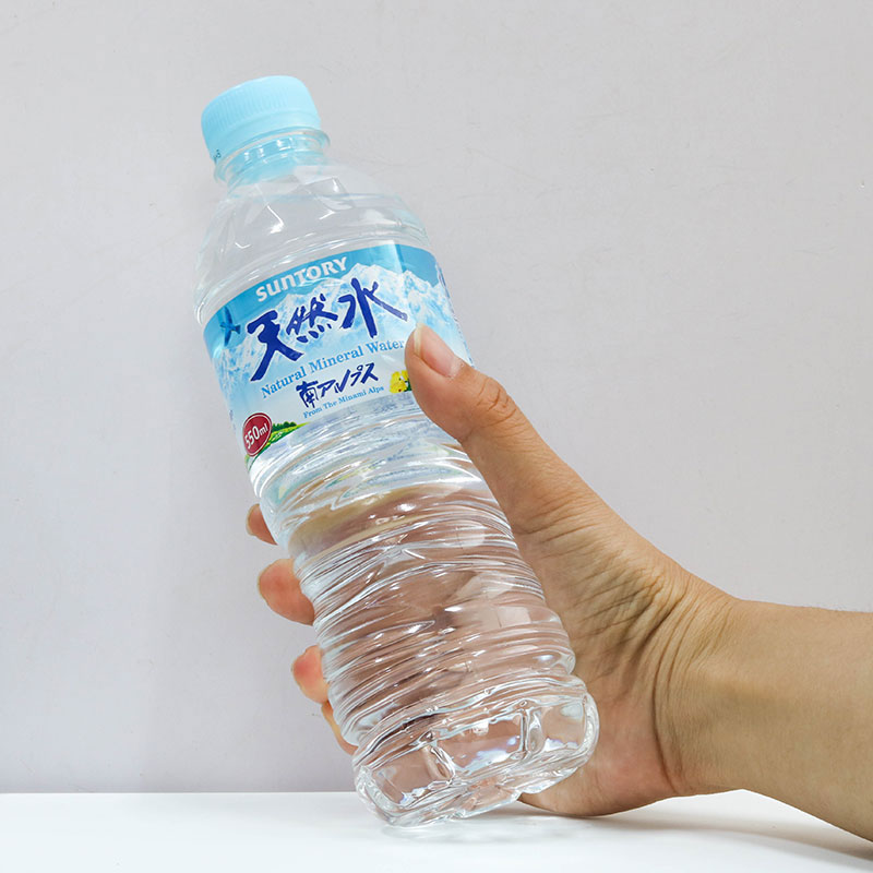 Combo siêu tiết kiệm 1 thùng 24 chai Nước khoáng thiên nhiên Nhật Bản Suntory 550ml thương hiệu 