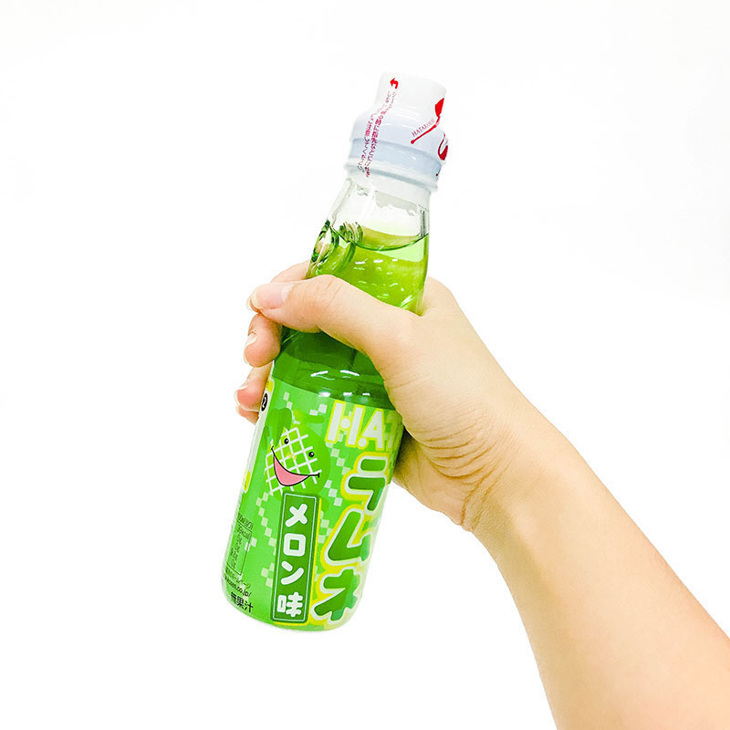 Combo siêu tiết kiệm 6 chai Soda Ramune 200ml (2 dâu-2 dưa lưới-2 việt quất) thương hiệu 