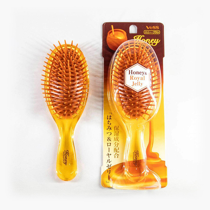 Giftset 20/10: Bông tắm, bao tay tắm, băng đeo tay và Lược chải tóc mật ong dưỡng suôn mềm Vess 16cm thương hiệu 