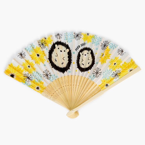 Quạt xếp 21cm hình Nhím