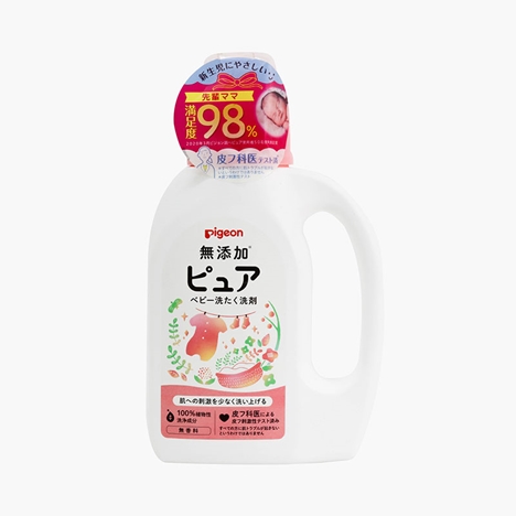 Nước giặt quần áo Nhật Bản cho bé Pigeon dạng chai 800ml, không chất phụ gia